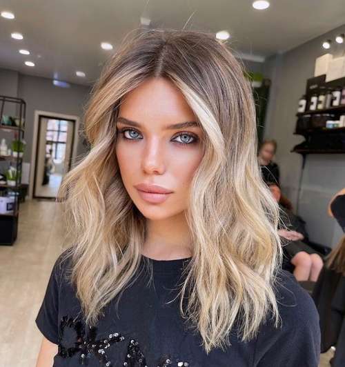 Coiffures de style pour les filles