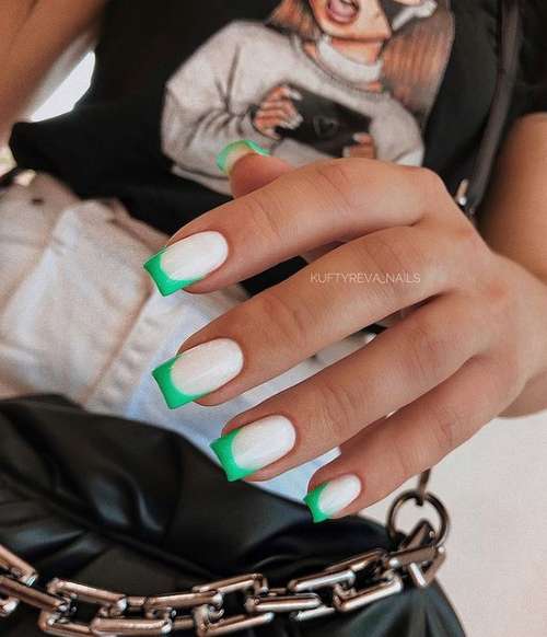 Bases de camouflage colorées: nouvelle manucure 2026, photo