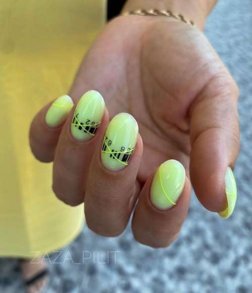 Bases de camouflage colorées: nouvelle manucure 2026, photo