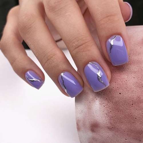 Bases de camouflage colorées: nouvelle manucure 2026, photo