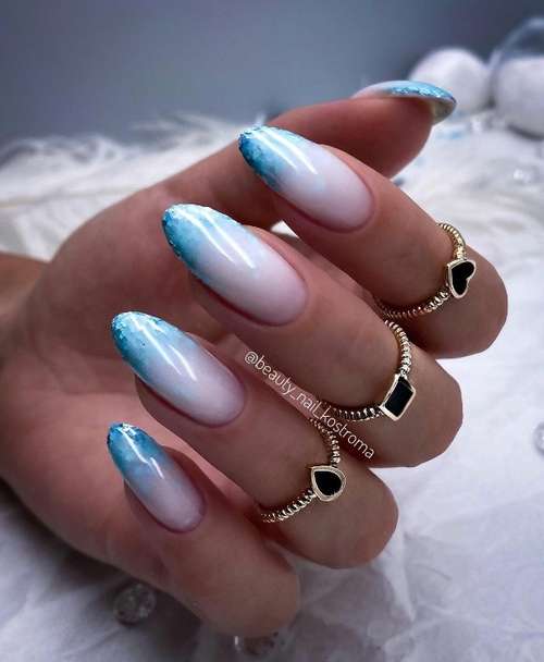 Bases de camouflage colorées: nouvelle manucure 2026, photo