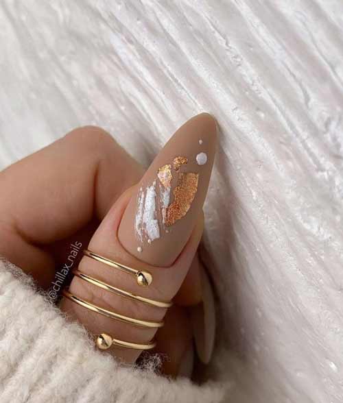 Coups de manucure nue