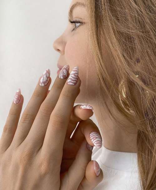 Manucure Zebra 2026: photo, nouveau design spectaculaire