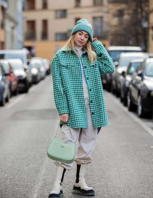 Chemise oversize 2026 : tendances, comment la porter, looks femme