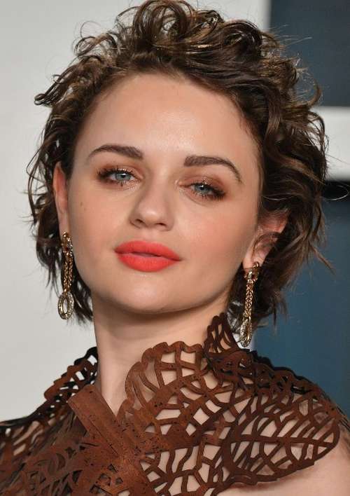 Coupes de cheveux courtes pour cheveux bouclés