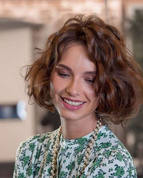 Bob allongé bouclé