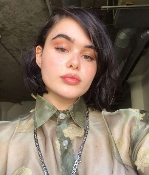 Coupes de cheveux à la mode 2026 pour cheveux bouclés: actualités, tendances, photos