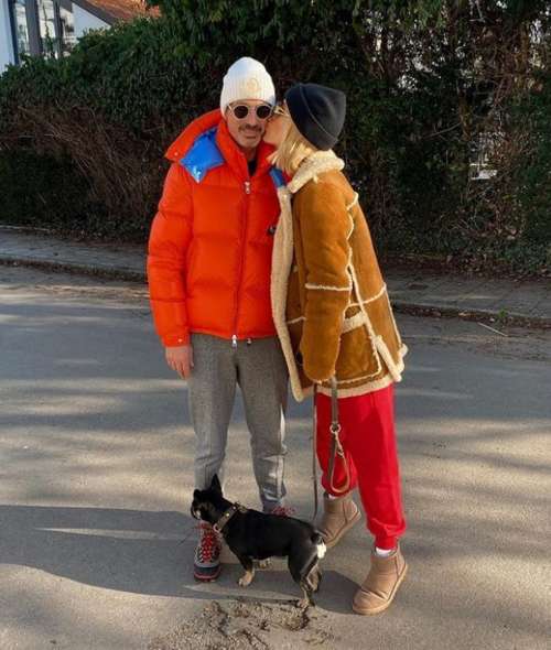 Manteaux en peau de mouton à la mode 2026: looks d'hiver pour femmes, tendances, modèles