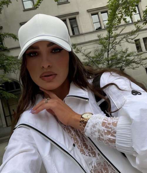 Chapeaux à la mode 2026: tendances, modèles féminins d'hiver, photos