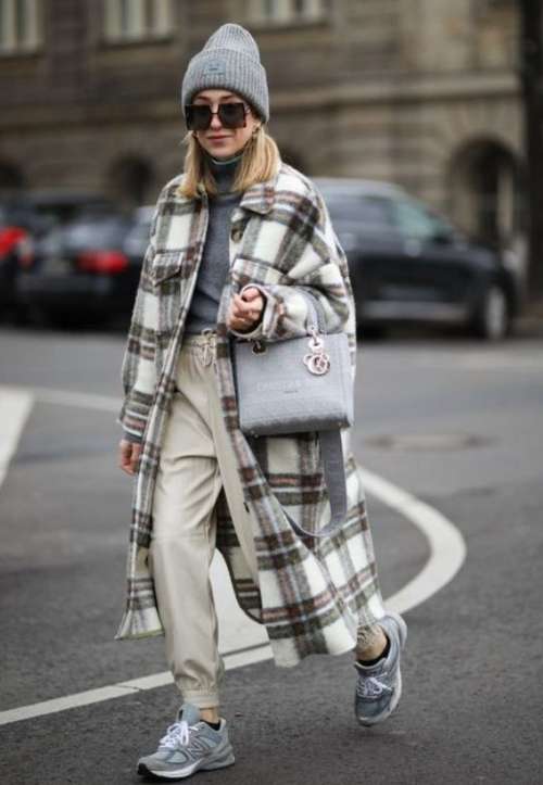 Chapeaux à la mode 2026: tendances, modèles féminins d'hiver, photos