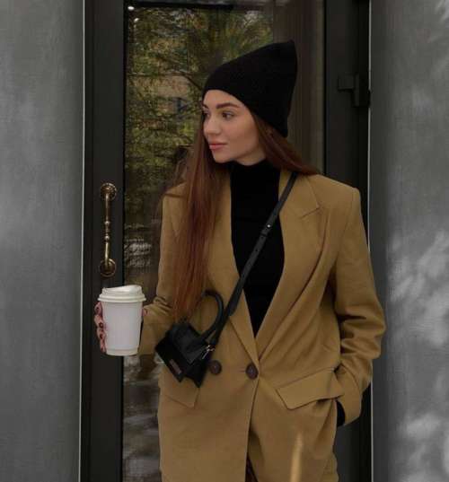 Chapeaux à la mode 2026: tendances, modèles féminins d'hiver, photos