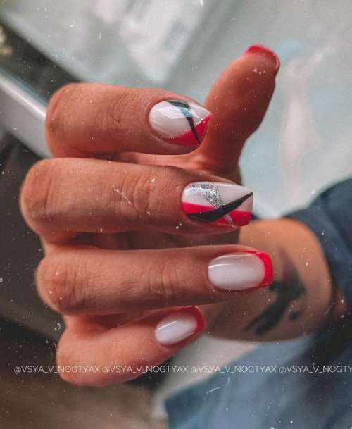 Nouvel An français 2026 : manucure à la rencontre de l'Année du Tigre d'Eau