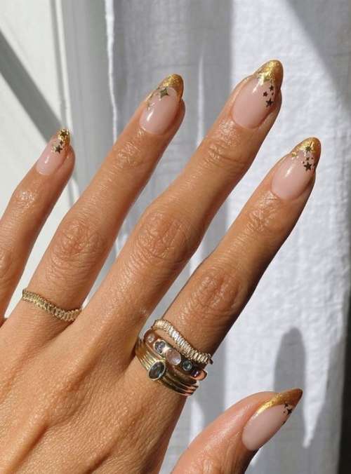 Nouvel An français 2026 : manucure à la rencontre de l'Année du Tigre d'Eau