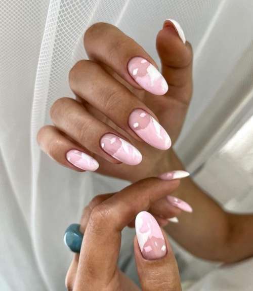 Nouvel An français 2026 : manucure à la rencontre de l'Année du Tigre d'Eau