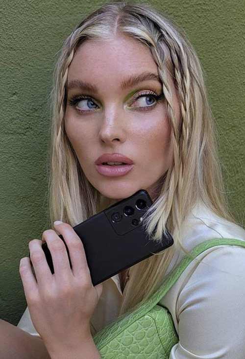 Coiffures avec deux tresses près du visage