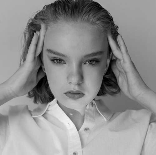 Coupe de cheveux Bob pour cheveux courts: tendances en 2026, types, photos