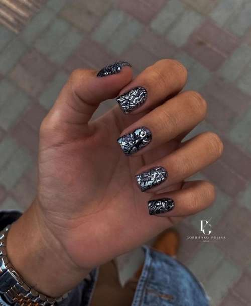 Manucure métallique