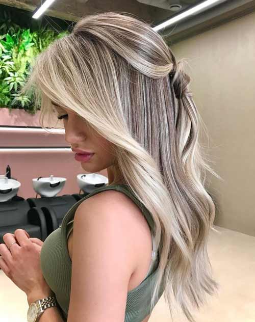 Coiffure simple pour la nouvelle année