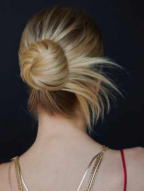 Coiffures pour le Nouvel An 2026: idées de photos