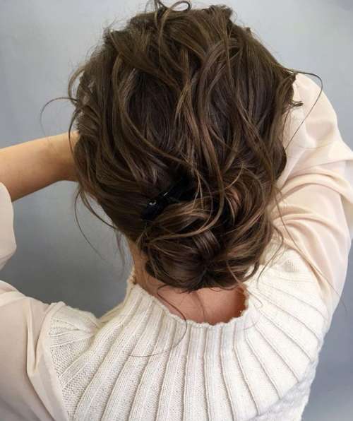 Coiffures pour la nouvelle année : nouveautés 2026, idées photos, tendances mode