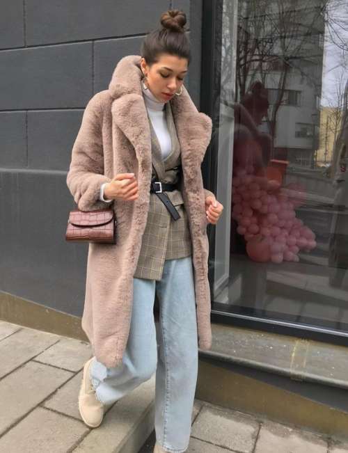 Manteau éco-fourrure 2026 : tendances, couleurs, mannequins, photos