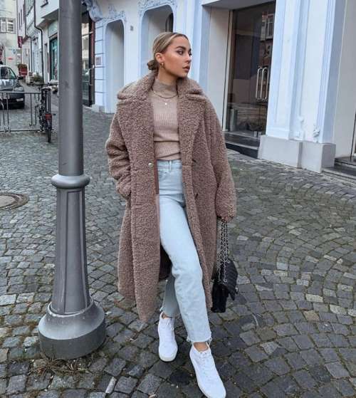 Manteau éco-fourrure 2026 : tendances, couleurs, mannequins, photos